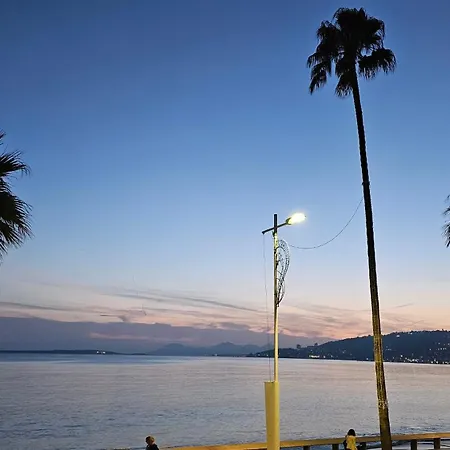 Deux Pièces Cosy, Front De Mer, Terrasse Et 2 Sdb *