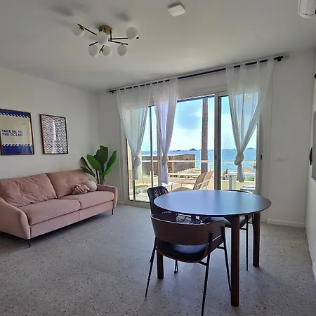 Deux Pièces Cosy, Front De Mer, Terrasse Et 2 Sdb *