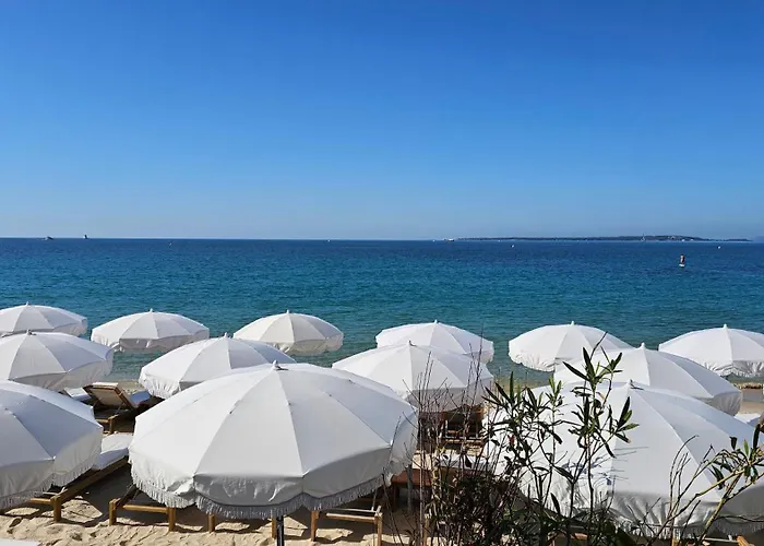 Апартаменты Deux Pieces Cosy, Front De Mer, Terrasse Et 2 Sdb Антиб