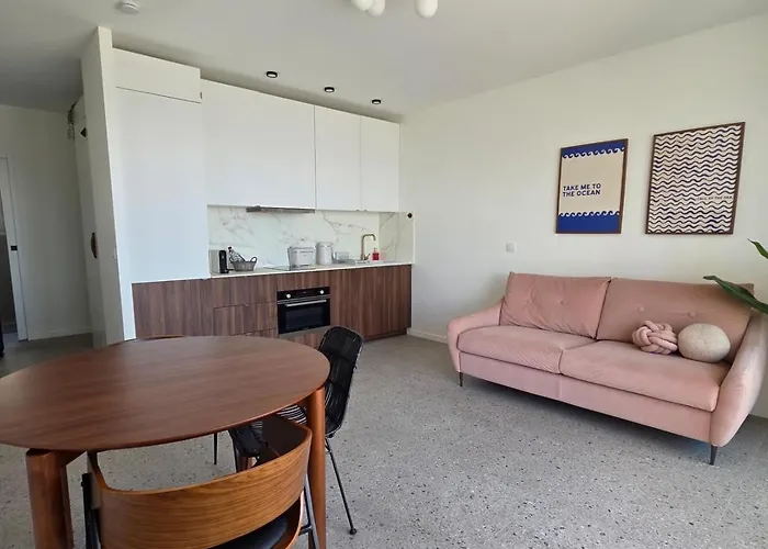 Appartement Deux Pièces Cosy, Front De Mer, Terrasse Et 2 Sdb *