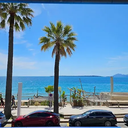 Deux Pieces Cosy, Front De Mer, Terrasse Et 2 Sdb Antibes