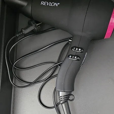 Appartement Deux Pieces Cosy, Front De Mer, Terrasse Et 2 Sdb Antibes