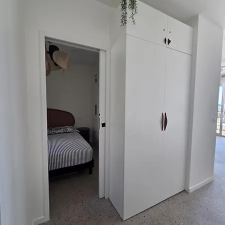 Deux Pieces Cosy, Front De Mer, Terrasse Et 2 Sdb *