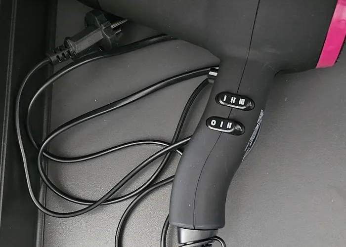 Daire Deux Pieces Cosy, Front De Mer, Terrasse Et 2 Sdb Antibes